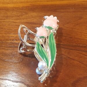 Pink Floral Enamel and Pearl Women’s Hair Clip